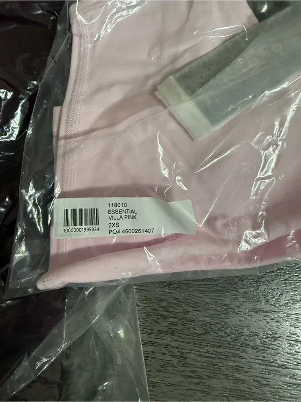 Aritzia Golden Butter Light Pink Cami Shirt Tank size XXS Villa Pink - Image 3