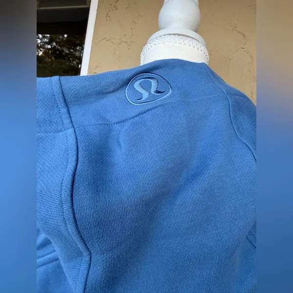 lululemon athletica Blue Jacket With a gold zipper - Image 8