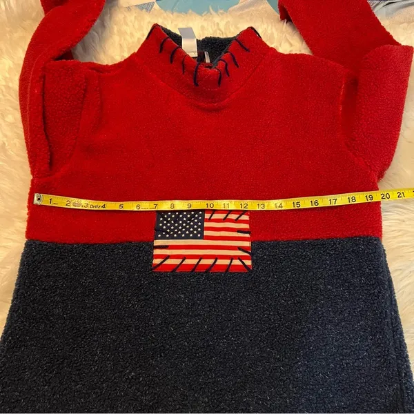 VTG USA American Flag Fuzzy Sherpa type Top Size Small yarn details mock neck - Image 8