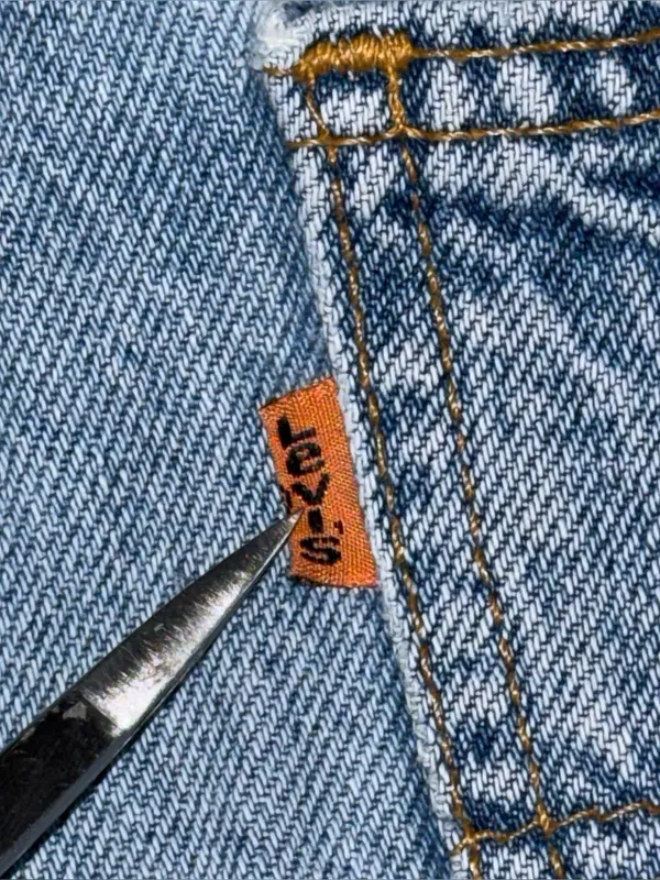 Vintage 90s Levi’s 560 Loose Fit Orange Tab Relaxed Denim Shorts Sz 28 Jorts - Image 3