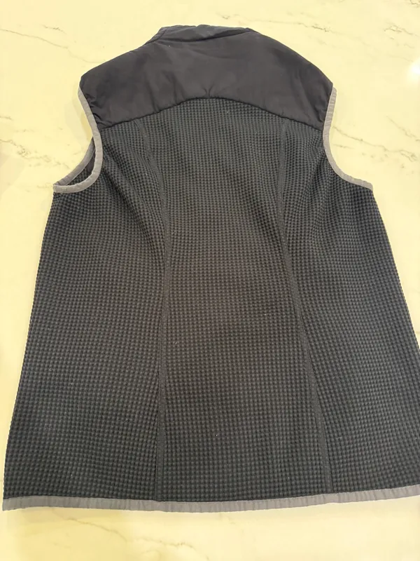 Patagonia Vest - Image 5