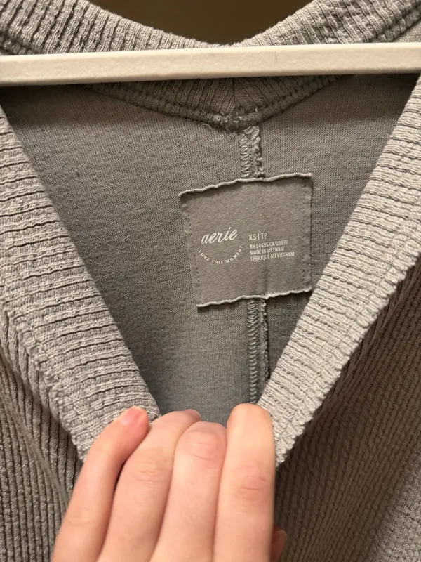 Aerie Wonder Textured V-Neck Sweater - Image 3