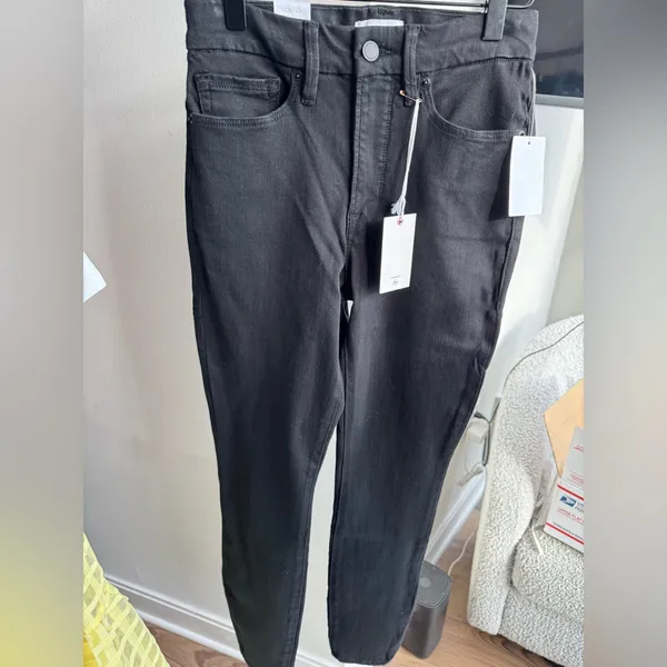NWT GOOD AMERICAN - Black Good Legs Skinny Jeans - $129 - Size 4/27 waist - Image 5