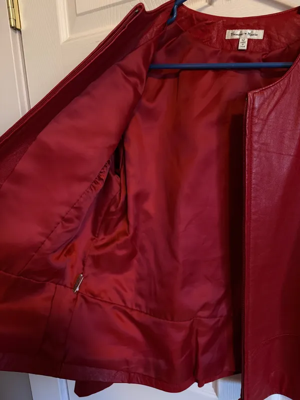 Yvonne Marie Womens Size 12 Lamb Leather Short Jacket Coat Poly Lining Zip Red - Image 6