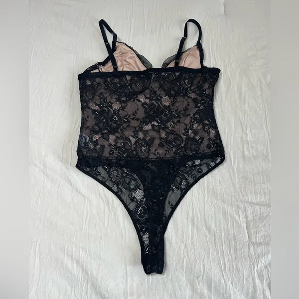 Cache Black Lace‎ Top - Image 7