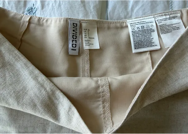 H&M Divide Skirt - Image 3