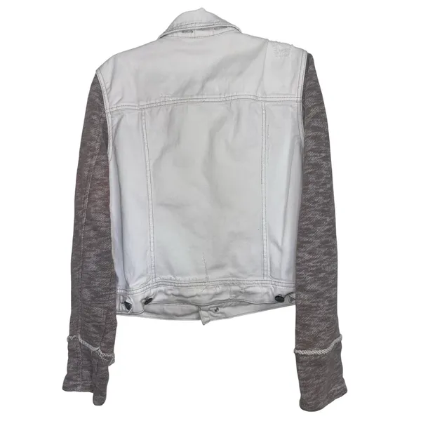 Free People White Distressed Denim Jacket Knit Sleeves Indie Sleaze Crop M - Image 2