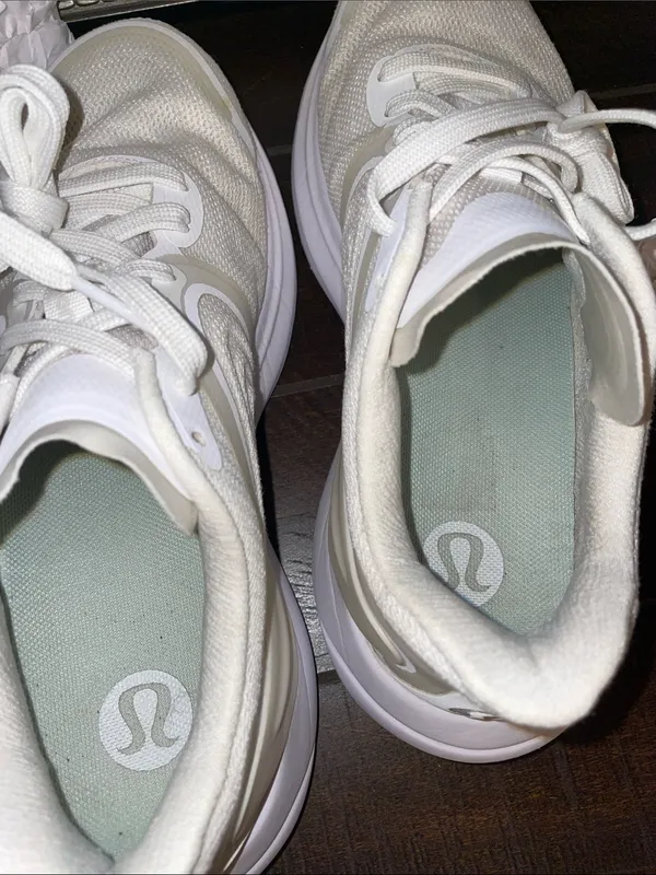 Lululemon Athletica Blissful 2 Women's Sneakers Size 8 - Image 11