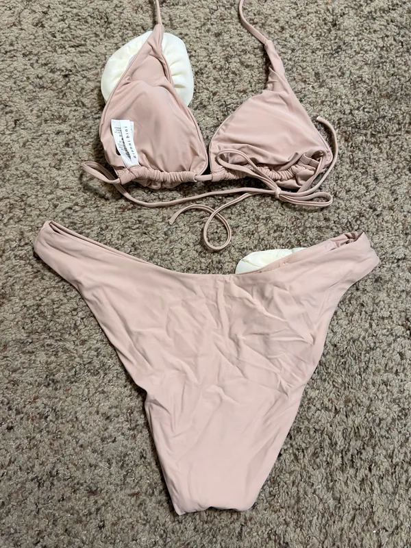 Gianni Bini Rosette Mauve/Nude 2 Piece Bikini Size M - Image 2