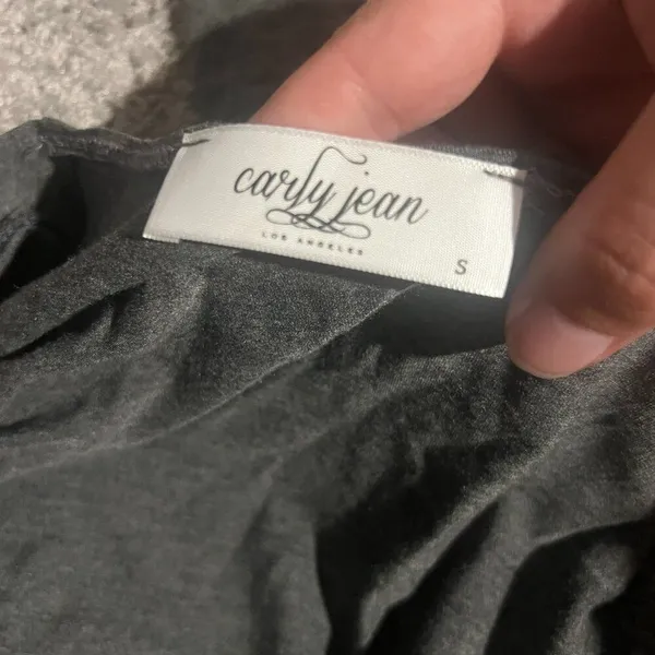 Carly Jean small grey‎ cardigan - Image 8