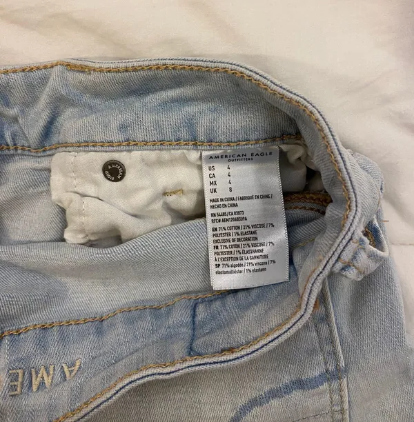 American Eagle shorts - Image 3