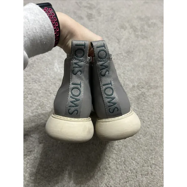 Women'S Toms Grey Alpargata Mallow Chelsea Leather Upper Bootie‎ Size 8 - Image 2