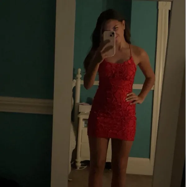 Red Homecoming Dress Sherri Hill Short embroidered floral - Image 2