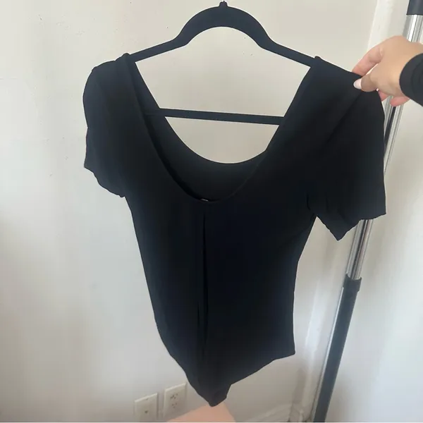 Forever 21 Black Long Sleeve Top - Image 2