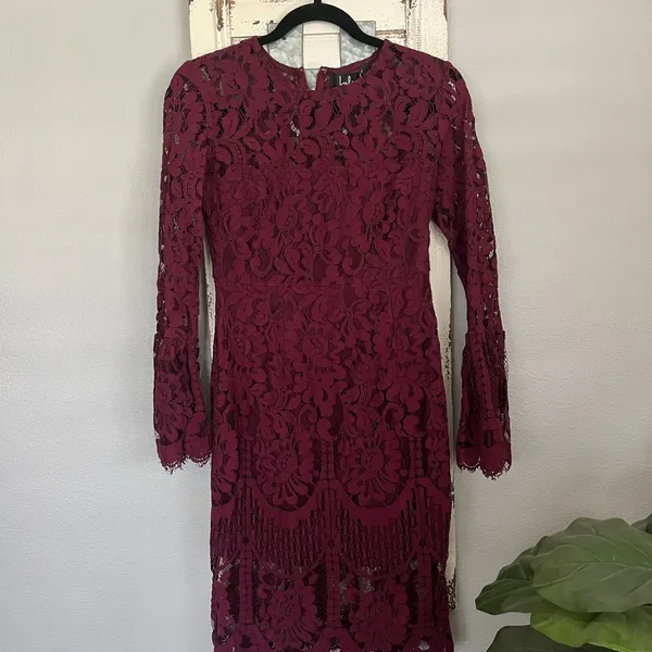 Lulus Enrapturing Elegance Plum Lace Long Sleeve Midi Dress - Image 4