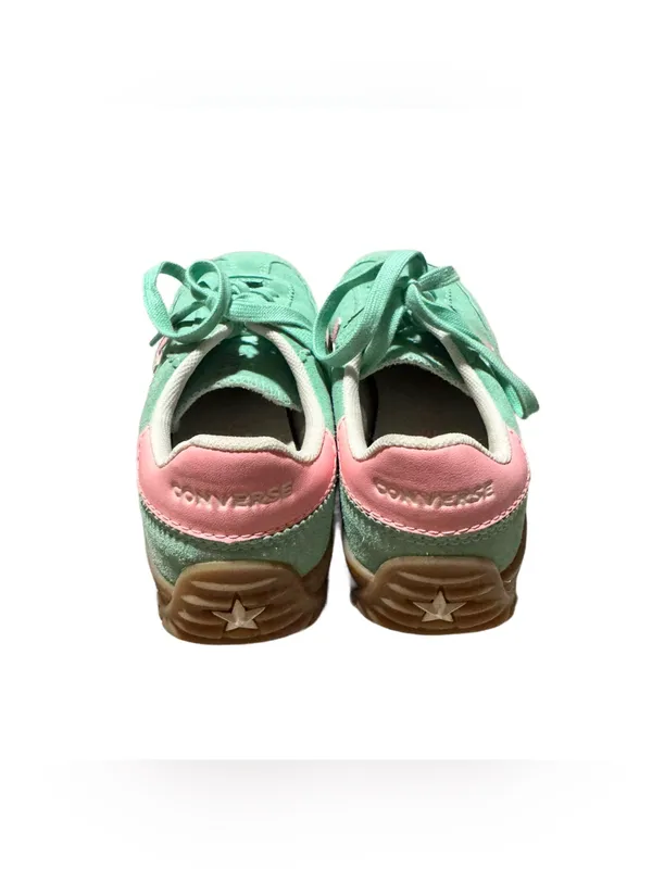 Converse Run Star Trainer Women's 7 Casual Sneaker Suede Aqua Pink Lace Up Low - Image 3