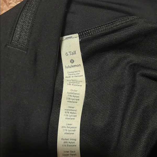 Lululemon Black & Gray Speed Up Shorts - Image 2