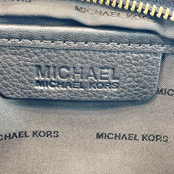 Michael Kors Ginny Black Studded Messenger Bag Crossbody Shoulder AQ-1608 H16 - Image 7