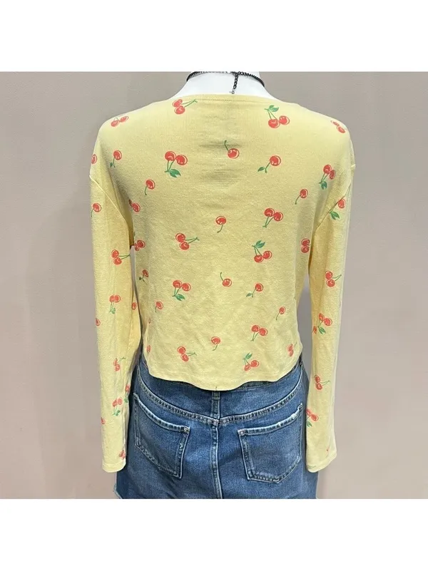 Hello Kitty Cardigan Sz M Yellow Ribbed Baby Doll Cropped Long Sleeve Button up - Image 3