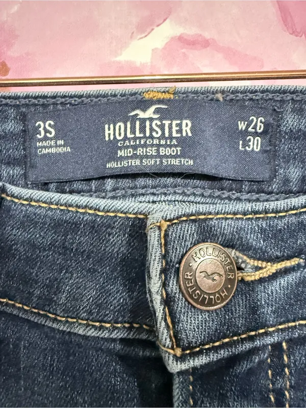Hollister Deep Blue High-Rise Flare Jeans - Image 6