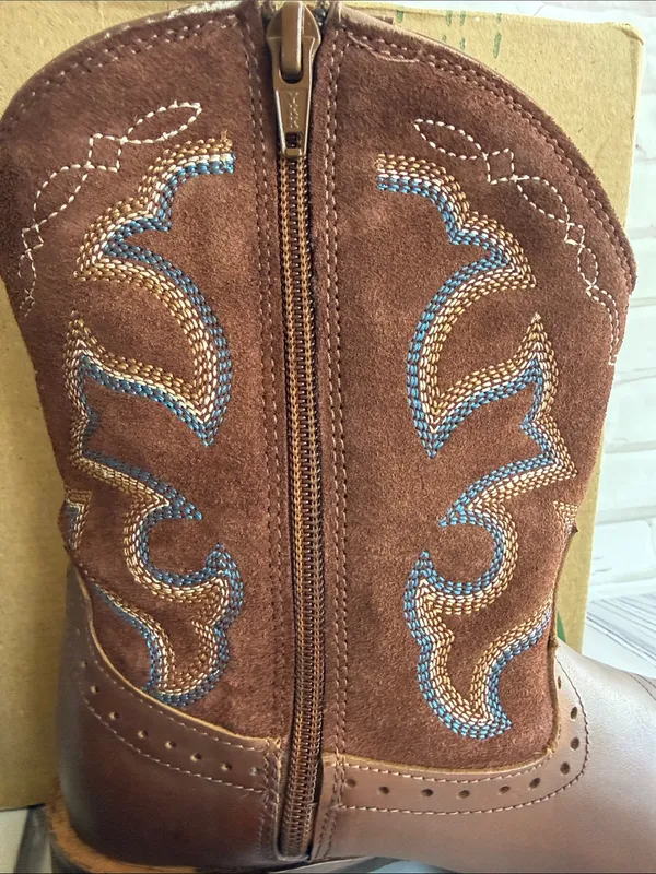 Roper Brown Leather Western Boots with Blue and Cream Embroidery - Image 5