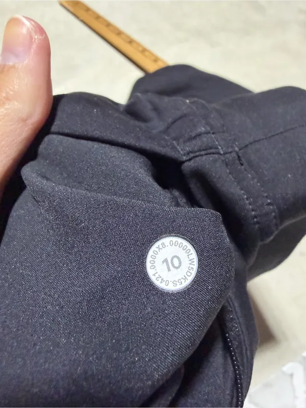 Lululemon adapted state Black Jogger Pants 10 - Image 6