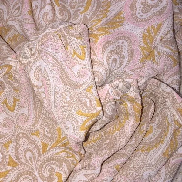 Rose & Olive size large pink paisley shirt - Image 5