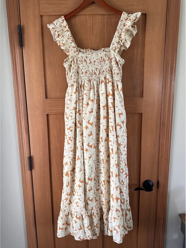 Doe and Rae Rust Floral Print Smocked Ruffle Sleeve Maci Dress Women’s Large - Image 6