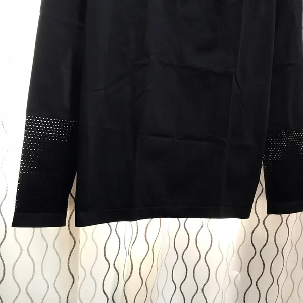 Fabletics Musseta Seamless Long Sleeve Top - Image 3