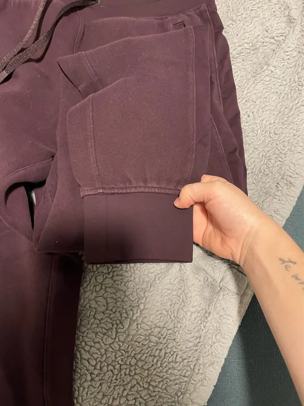 Lululemon joggers  - Image 3