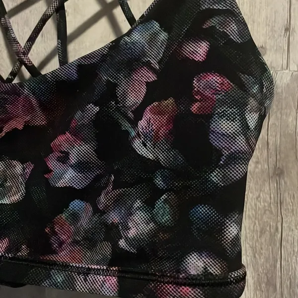 Lululemon Free to be Wild Activate Floral Multi Bra - Image 3