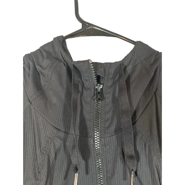 Lululemon Black Hooded Full Zip Athletic Running Jacket Women Sz 8 - Image 5