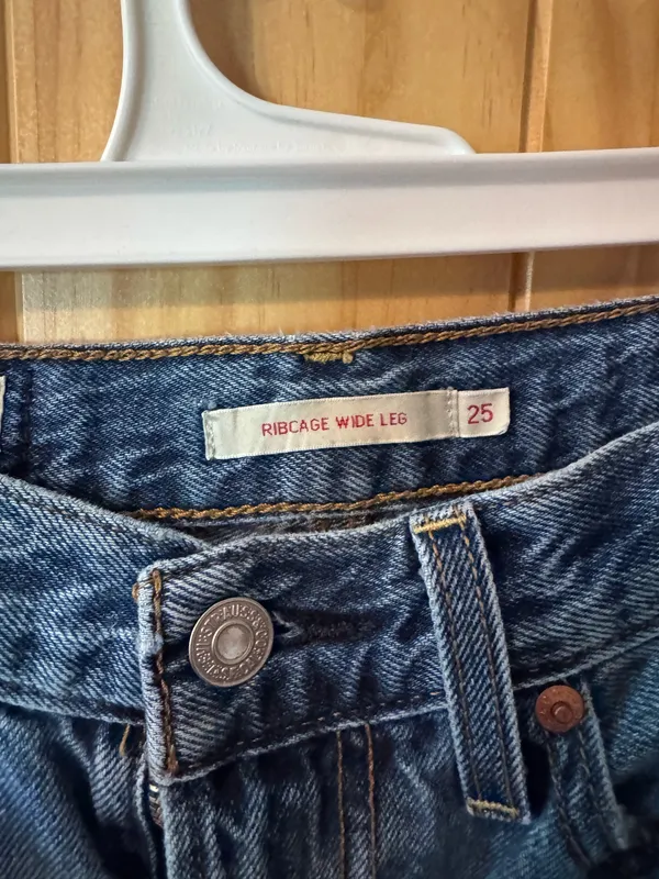 Ribcage Levi’s Wide-Leg - Image 2