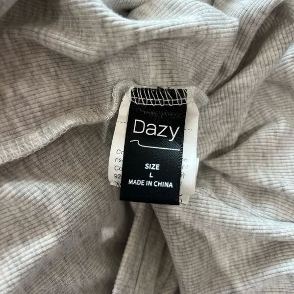 Gray Fitted Crop Tank Top Size L - Image 3