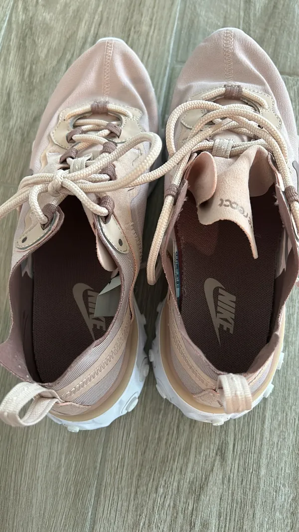 Nike Sneakers - Image 6