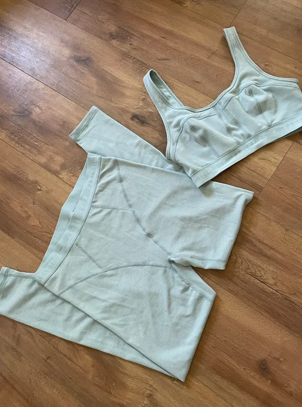 Waffle Knit Set - Image 3