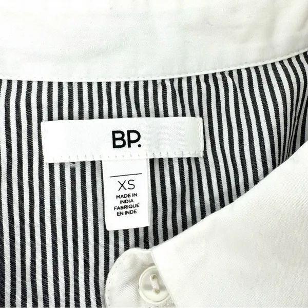 BP Stripe‎ Cold Shoulder Blouse with Ruffle Detail Grey White Size XS - Image 7