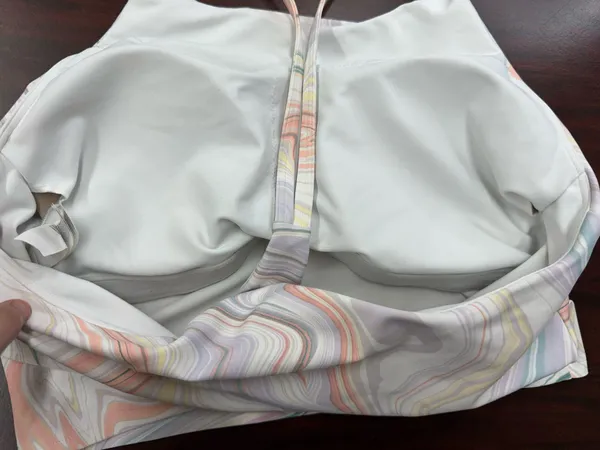 Old Navy Active Powersoft Marble Print Athletic Tank Size Large - Image 3