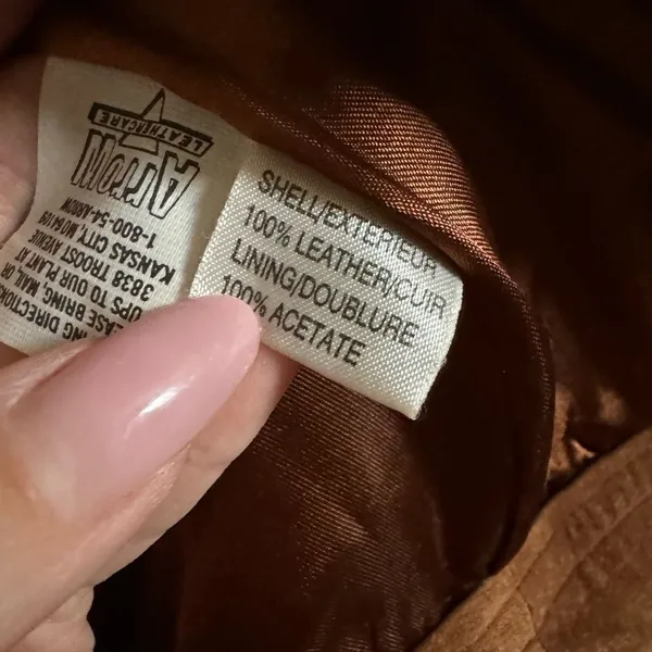 American Vintage Vintage Harolds Suede Leather Vest Size Small‎ in Caramel Brown - Image 3