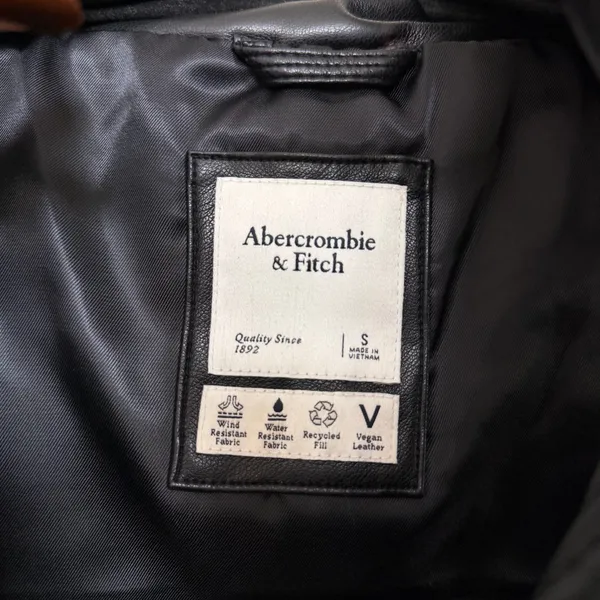 Abercrombie & Fitch Vegan Leather Puffer Vest - Image 5
