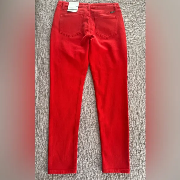 NWT KanCan High Rise Super Skinny Jeans in Christmas Red - Image 9