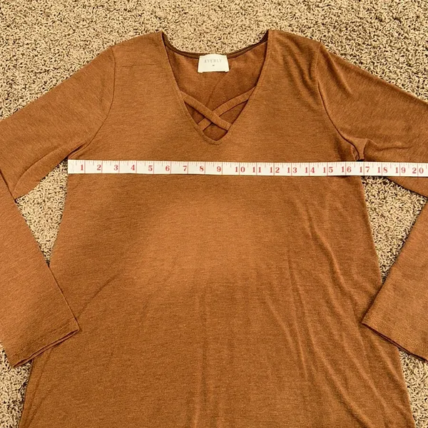 Everly small dress like new - Image 8