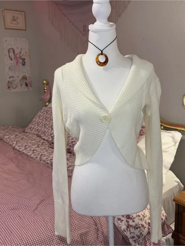 Y2K Women’s Cream Cropped Button-Front Sweater - Image 6
