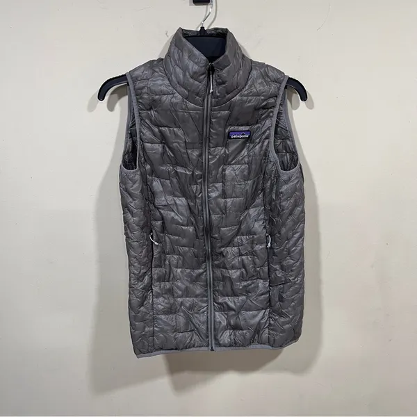 Patagonia Women's Nano Puff Insulated Vest grey size medium EUC - Image 6