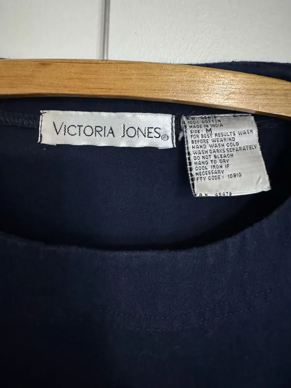 Victoria Jones Vintage Sunflower and Harvest Patchwork Embroidered - Image 4