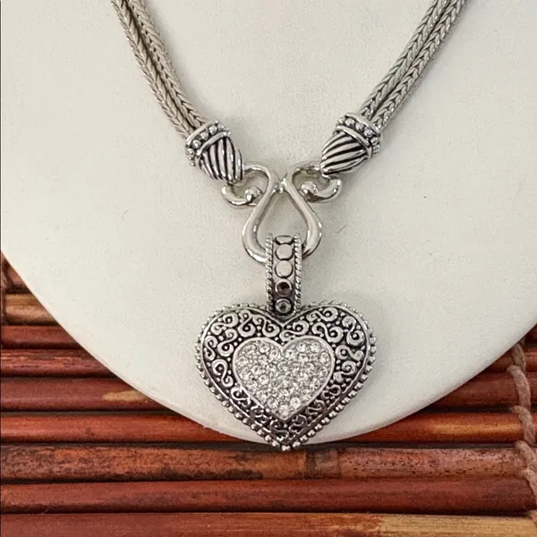 Lia Sophia Silver-Tone Filigree Heart Pendant Necklace 17”-20-25” - Image 2