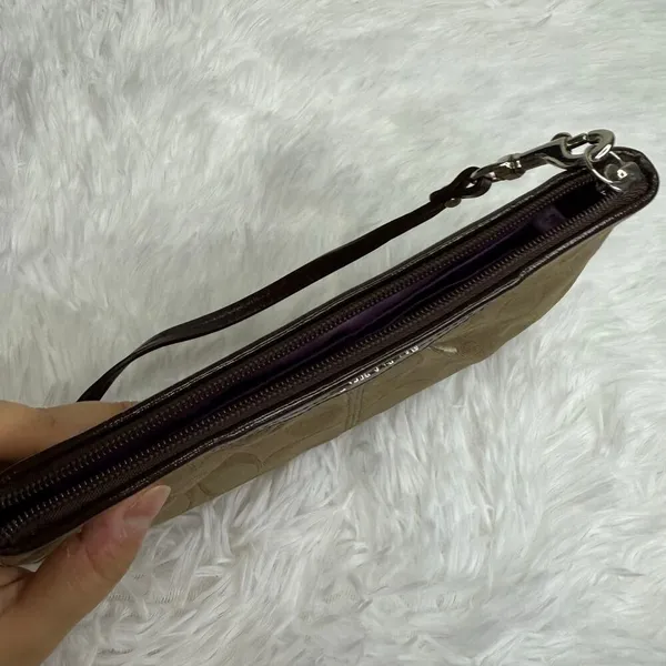 COACH Brown Signature Canvas Mini Purse Wristlet w/ Card Slots - Image 4