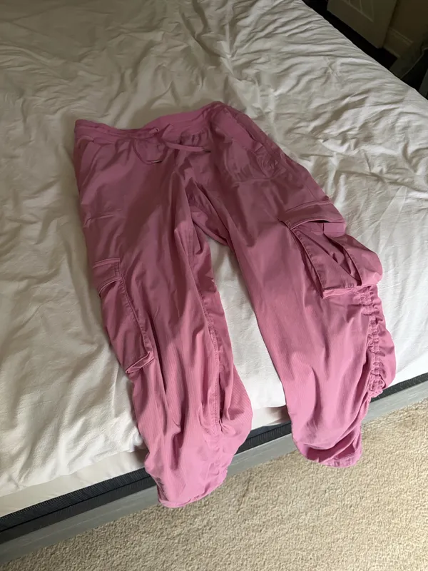 Lululemon dance studio relaxed fit pants in pink frosting size small - Image 3