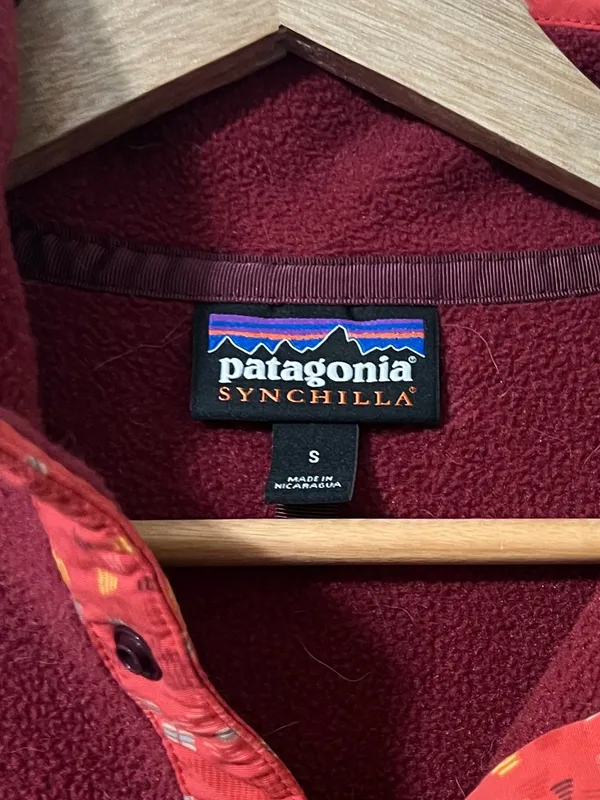 Patagonia Women’s Synchilla Lightweight Snap-T Pullover Arrow Red Aztec Small - Image 3