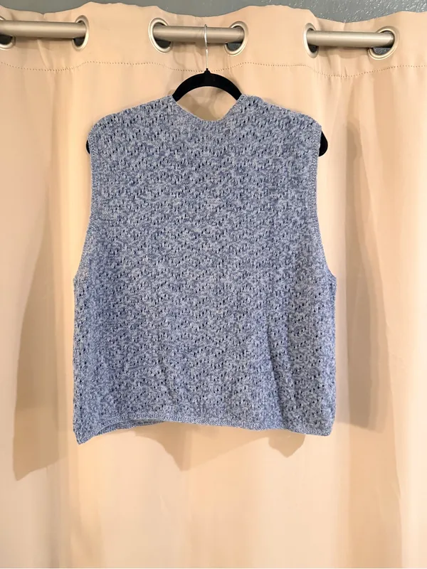 Source Unknown Vintage Blue Floral Knit Vest Sweater - Image 2